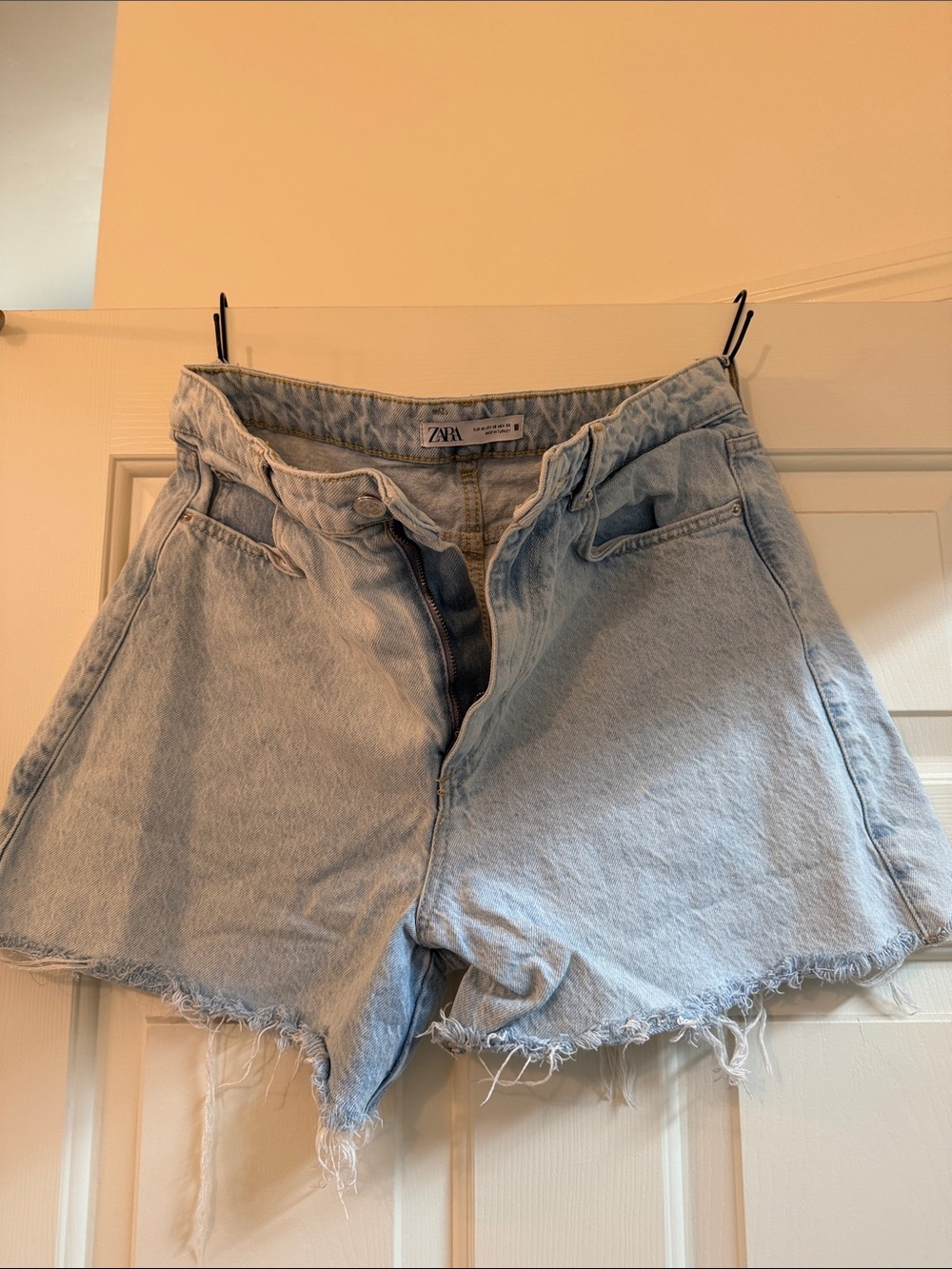 ZARA Light Blue Denim Frayed Hem High-Rise Shorts